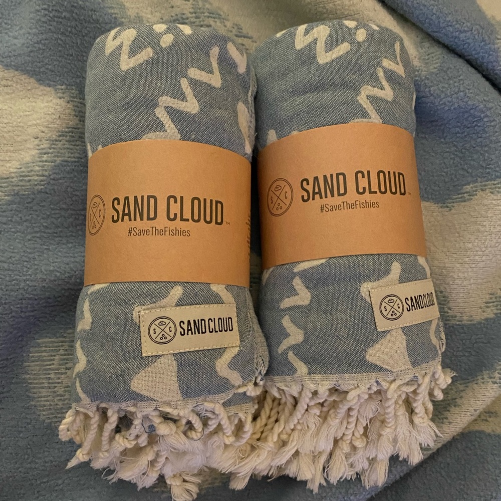 Sand cloud towels
